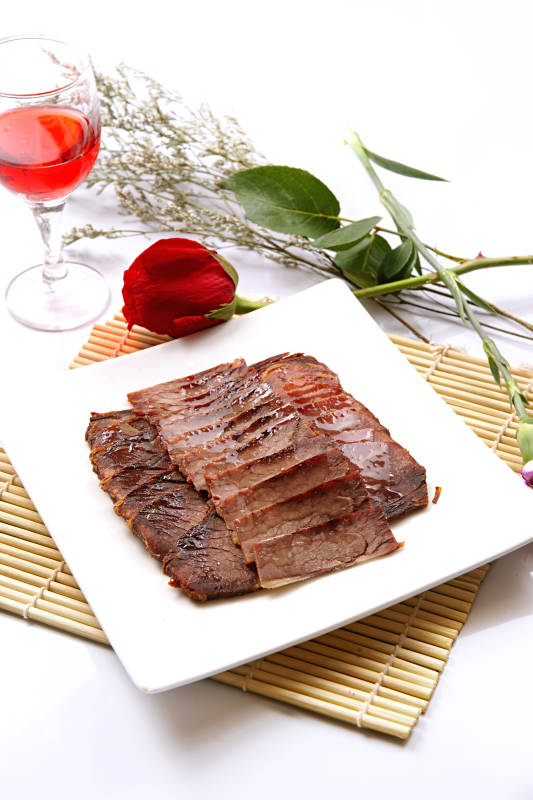 五香酱牛肉图片