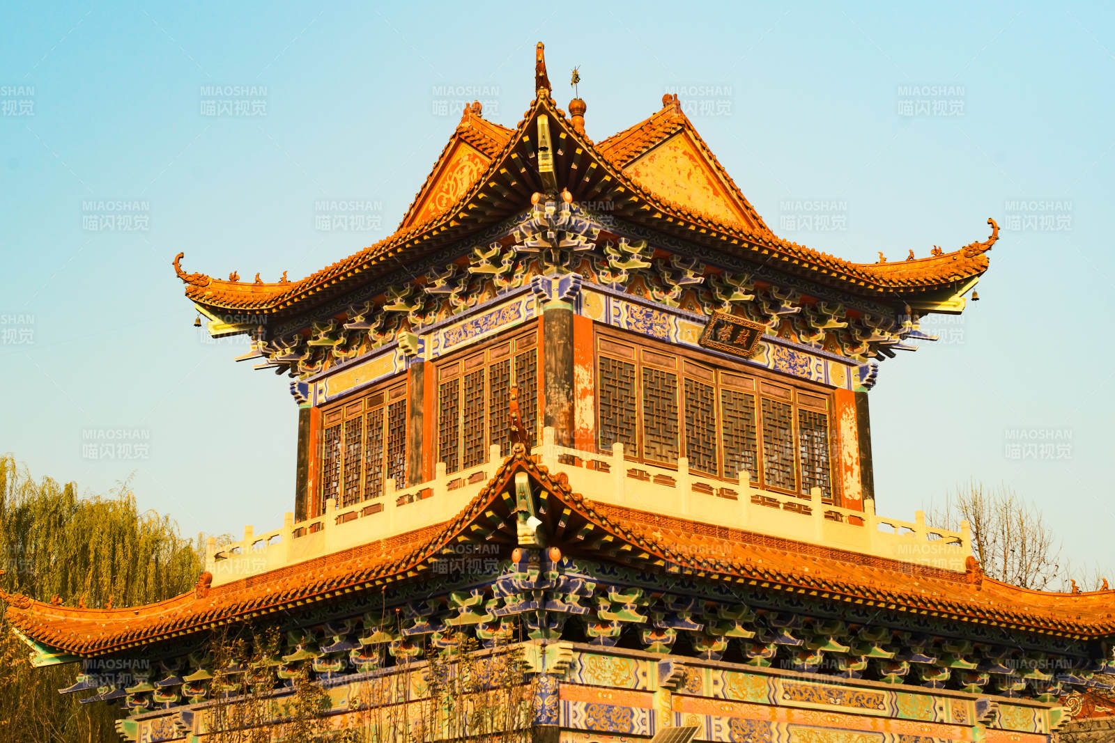 霸州大悲禅寺—古塔飞檐映蓝天图片