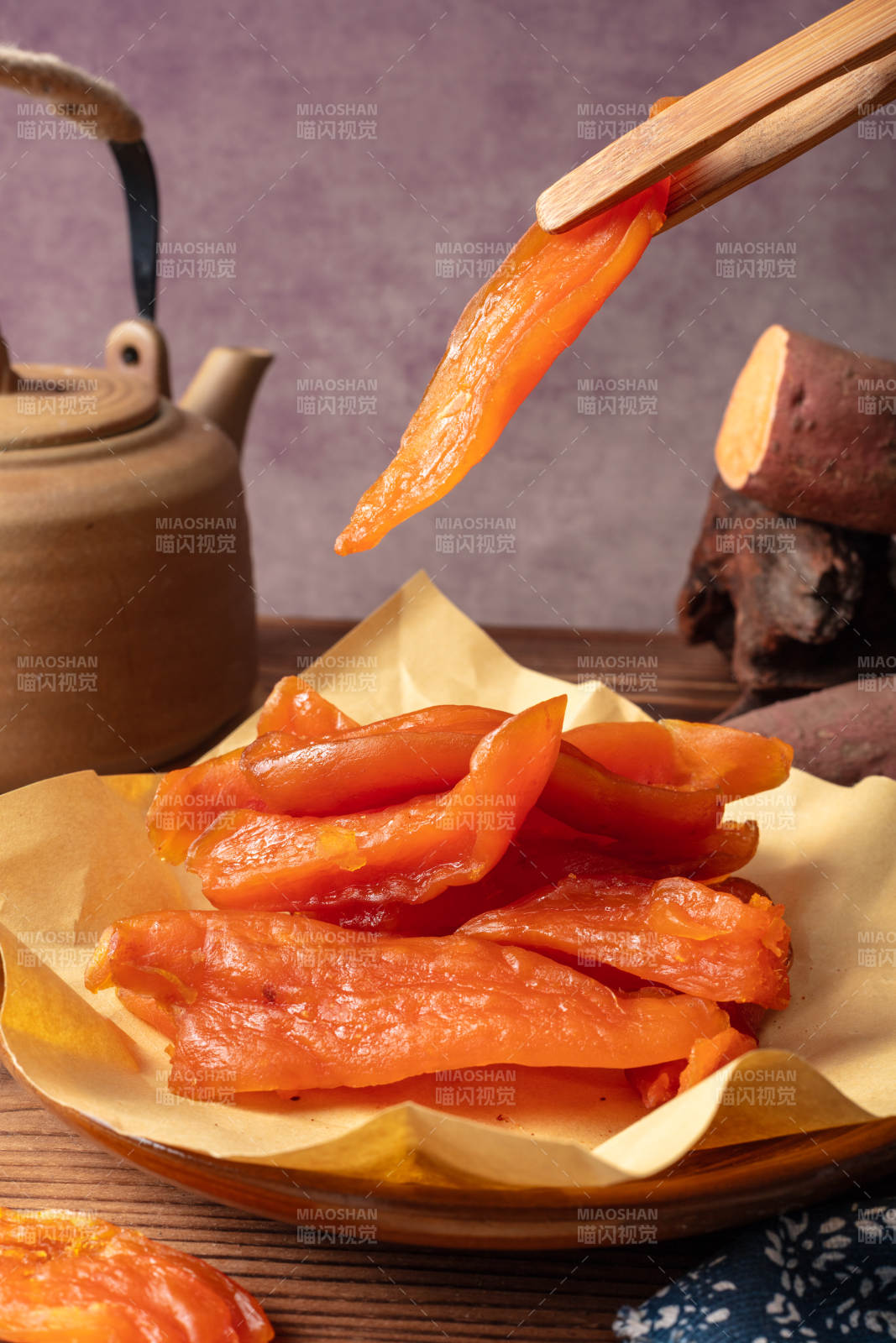 红薯干特写图片