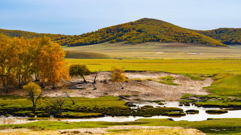 乌兰布统秋日草原风光图片