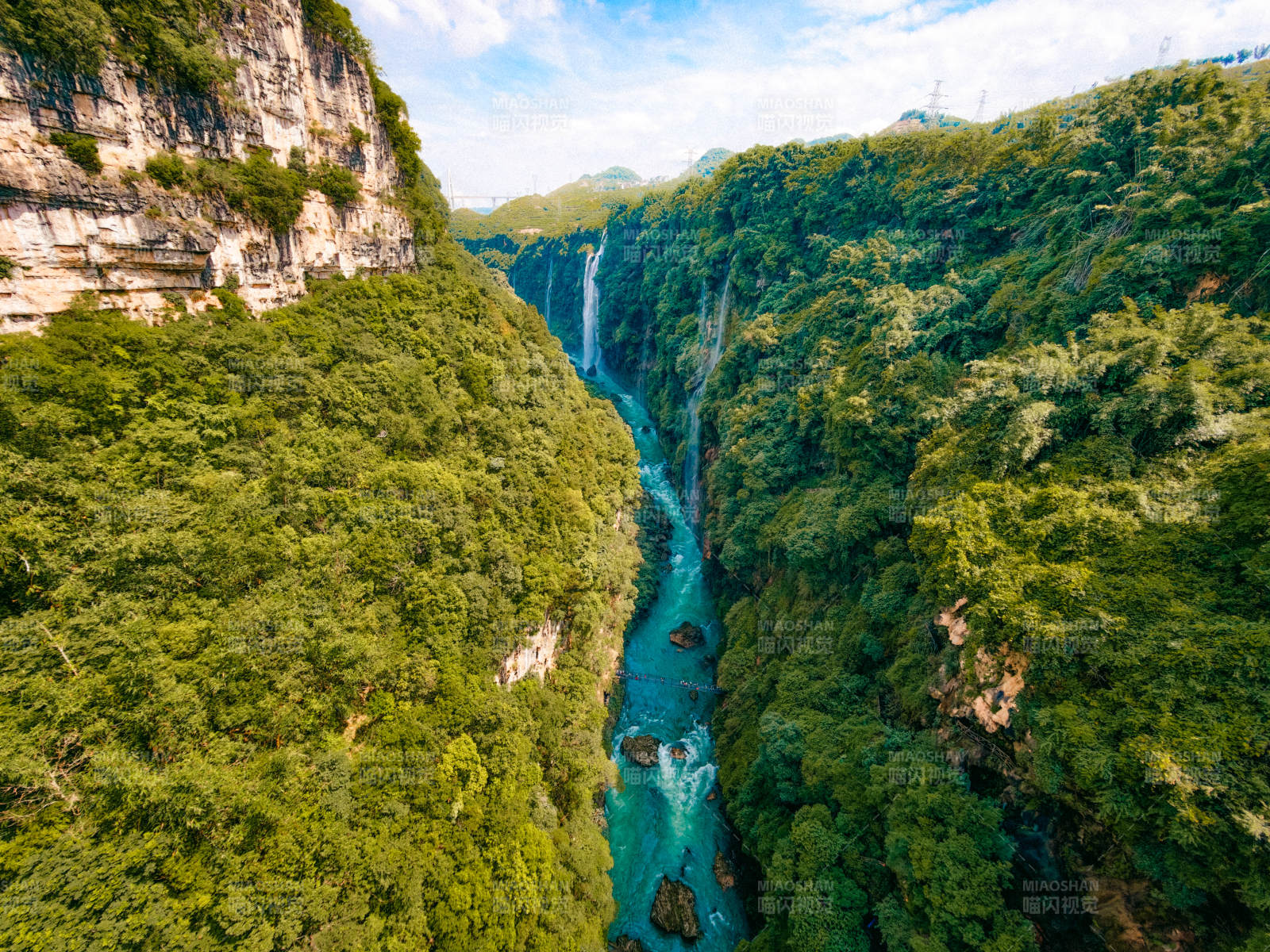 马岭河峡谷图片