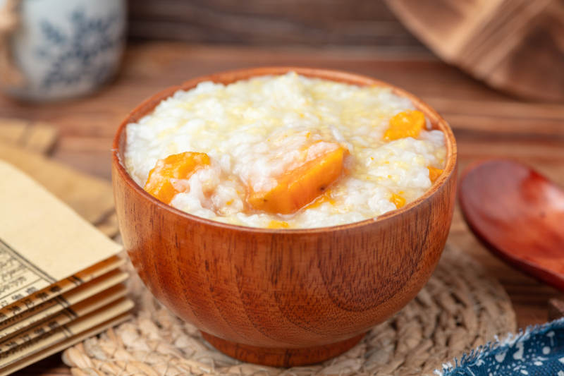 小米红薯粥暖心暖胃图片