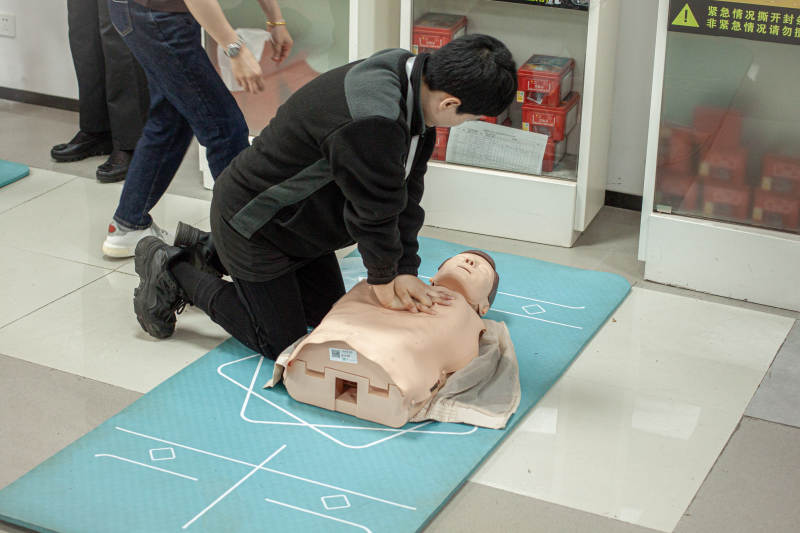 心肺复苏训练现场图片
