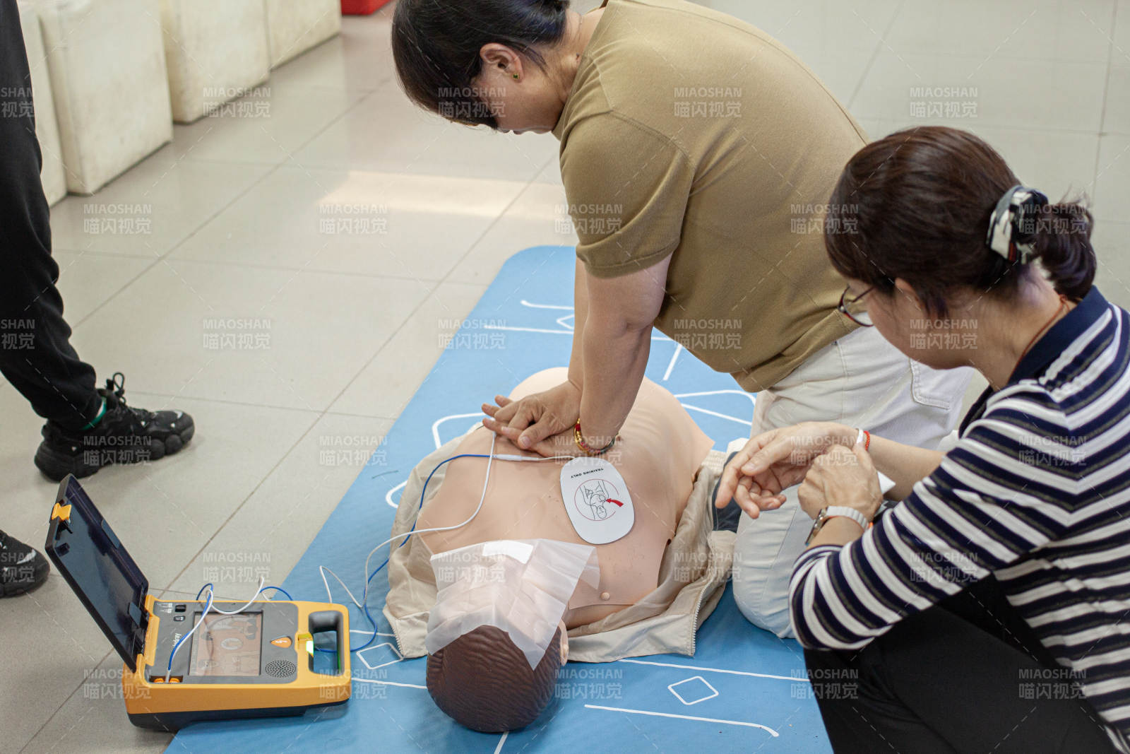 心肺复苏训练现场图片
