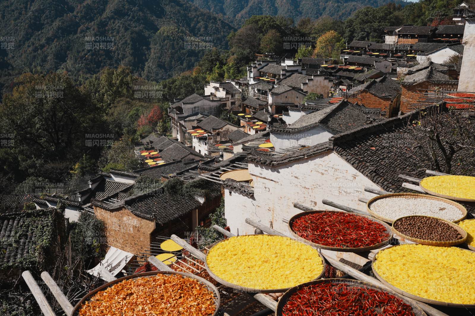 晒秋人家江西婺源图片