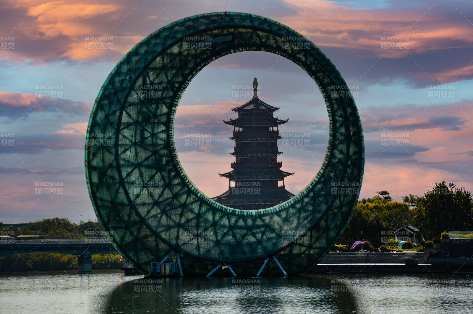 厦门圆月广场图片