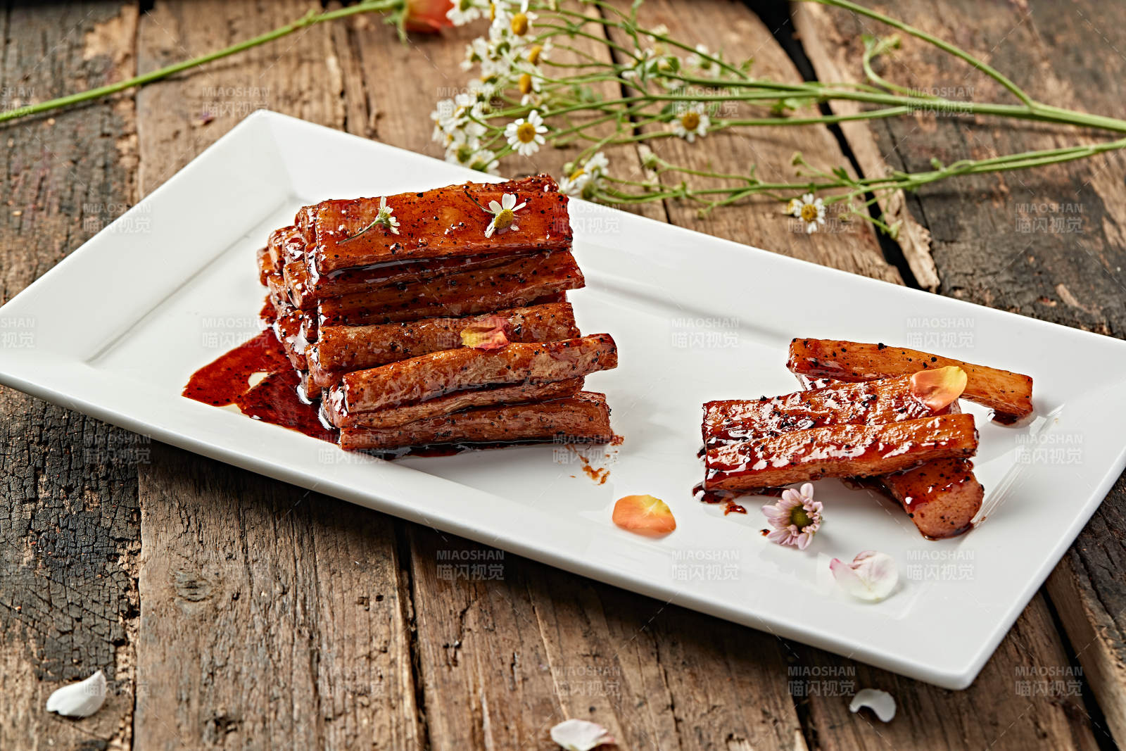 浇汁黑胡椒长山药图片