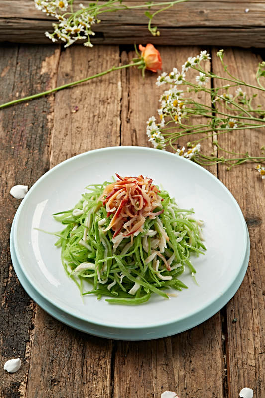 清新蔬菜沙拉图片