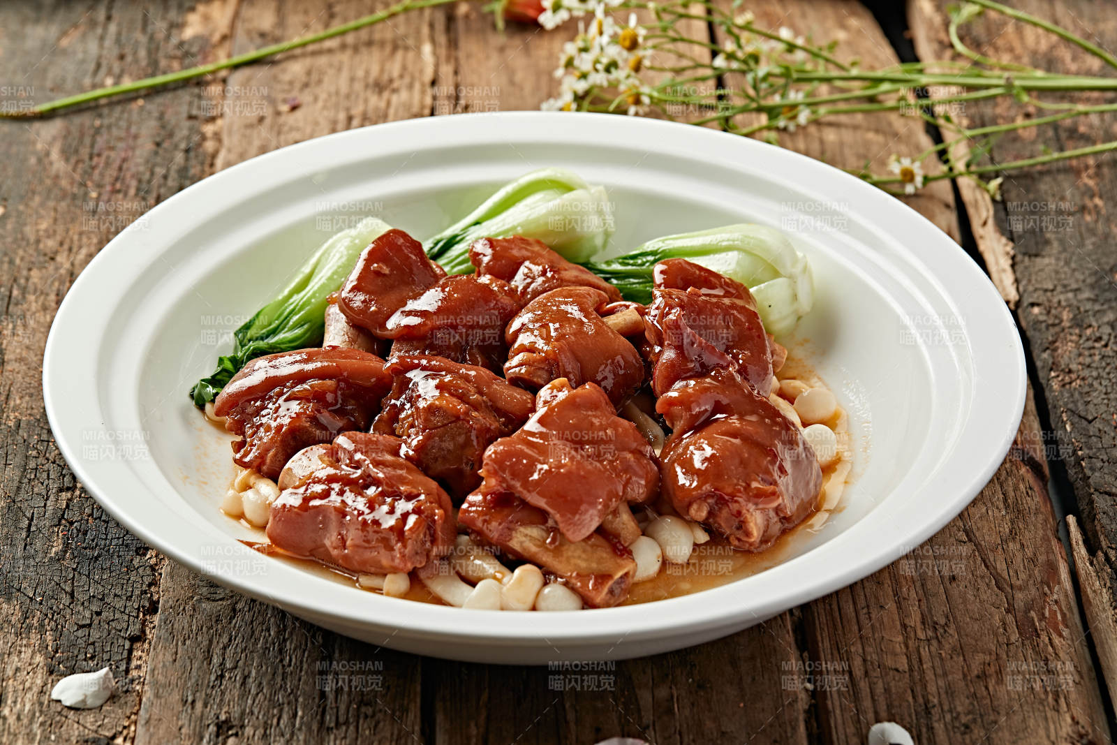 红烧鸭块配菜图片