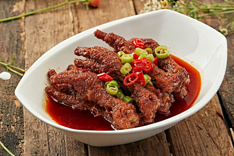麻辣鸡爪图片