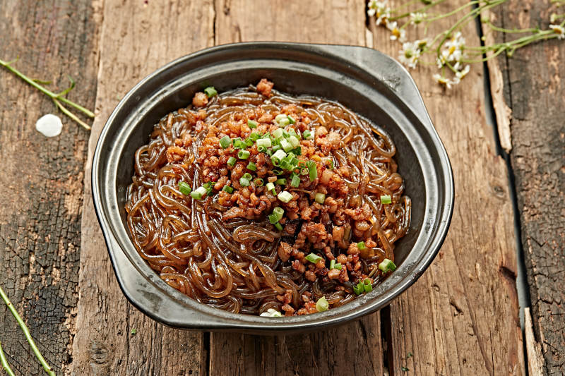 砂锅粉丝煲图片
