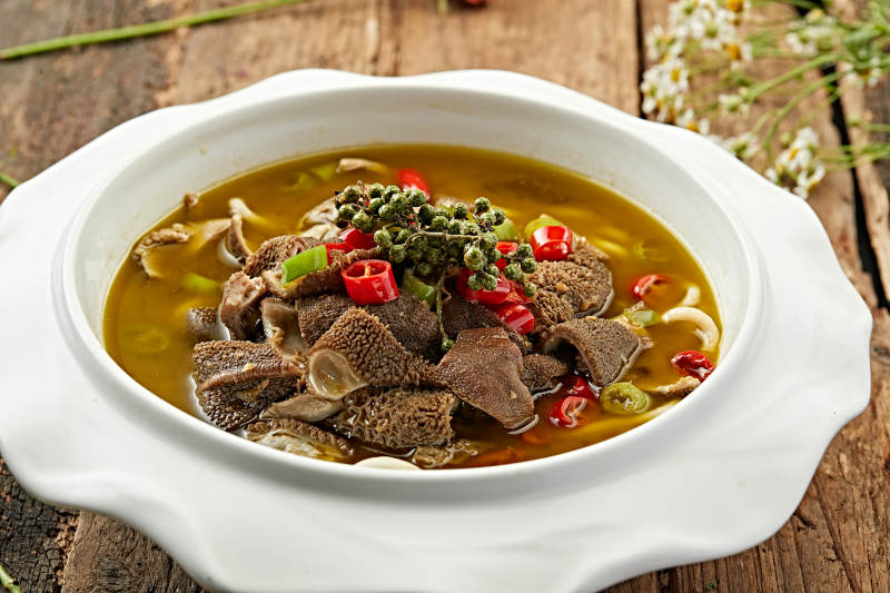 藤椒酸汤猪肚图片