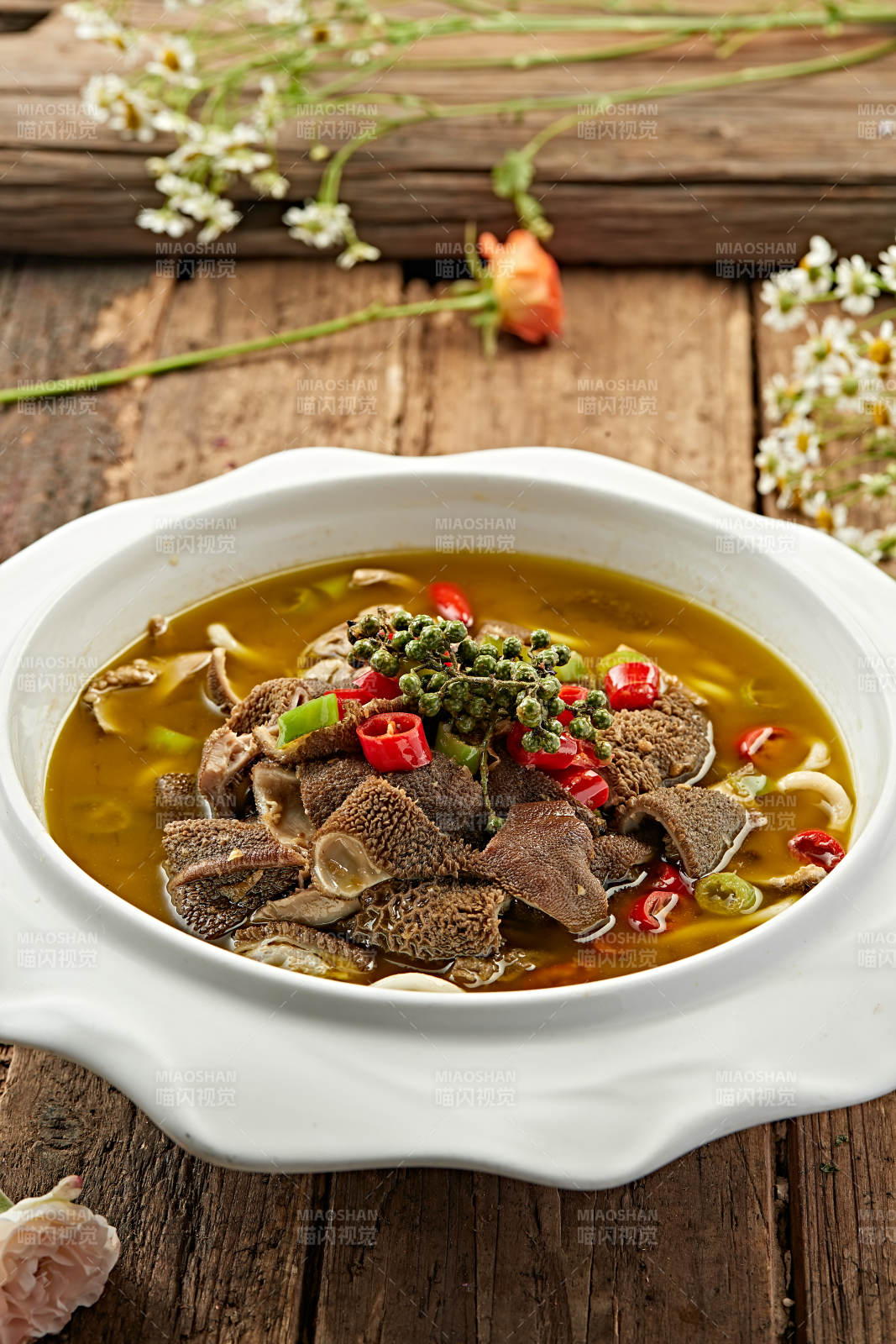 藤椒酸汤猪肚图片