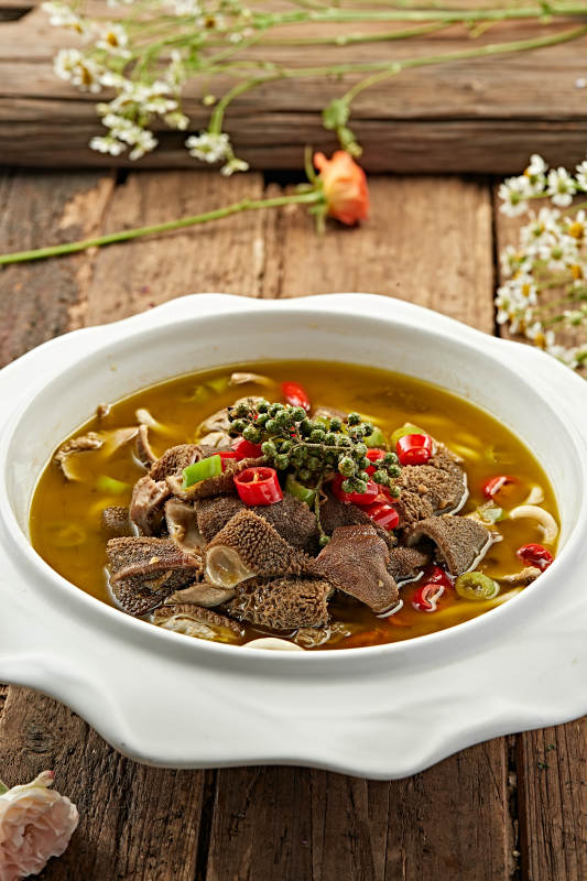 藤椒酸汤猪肚图片