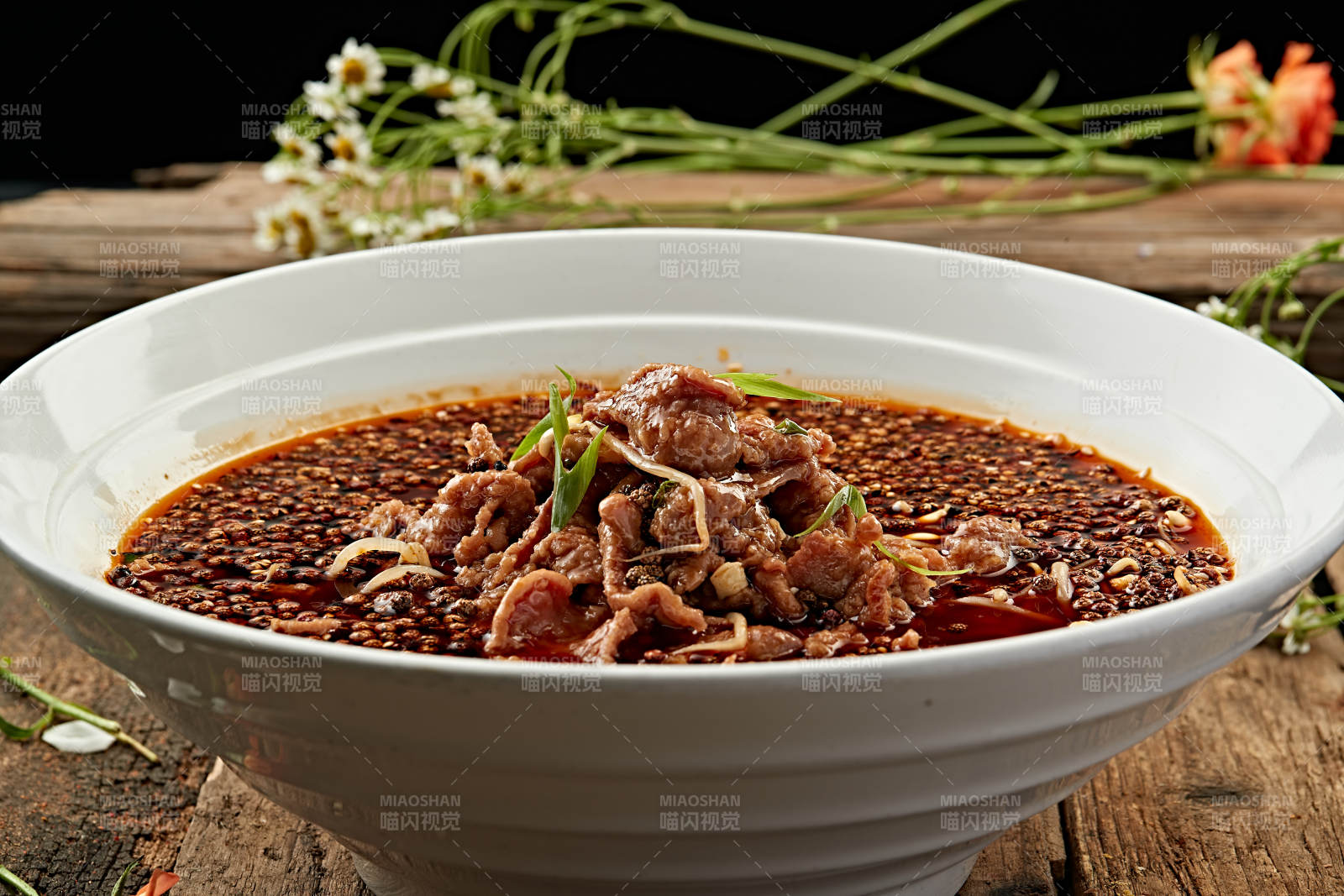 麻辣牛肉汤图片