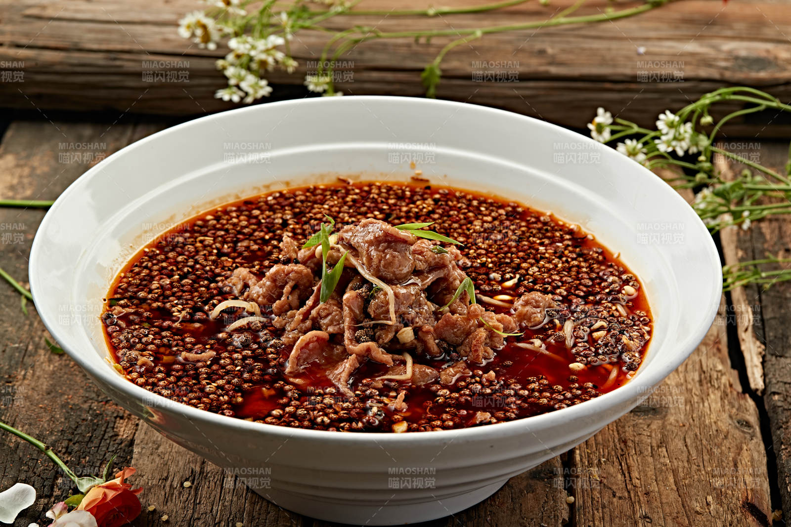 麻辣牛肉汤图片