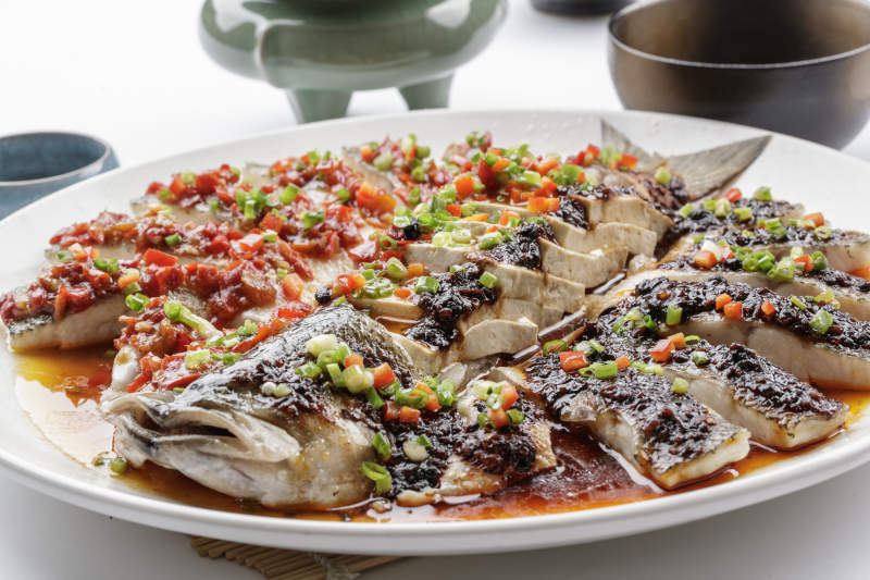 剁椒蒸鱼头图片