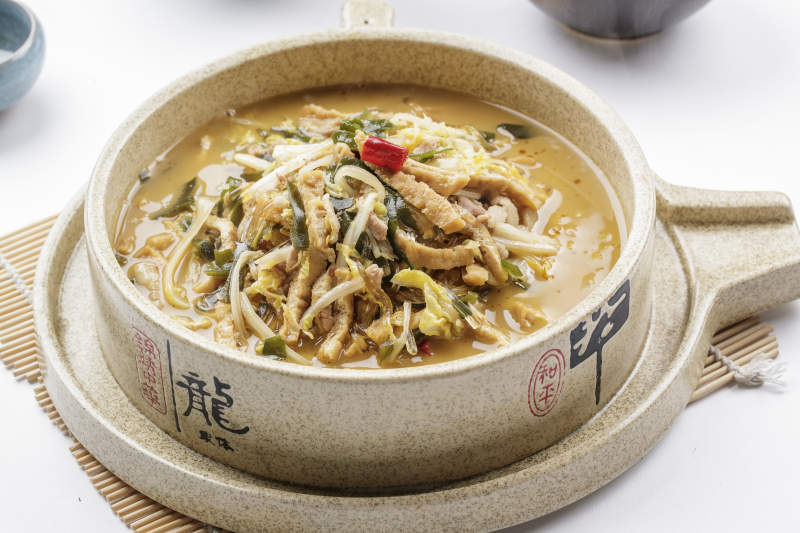 韩式泡菜汤面图片