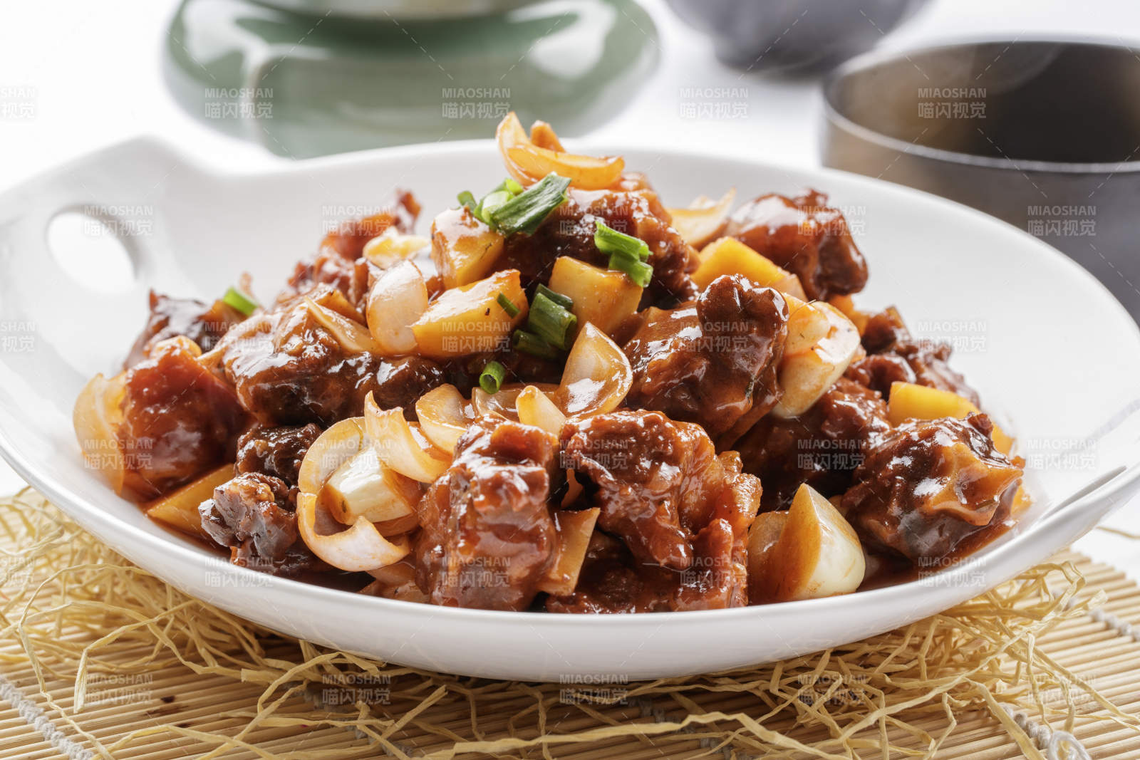 美味牛肉炒洋葱图片