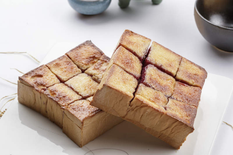 金黄酥皮点心图片