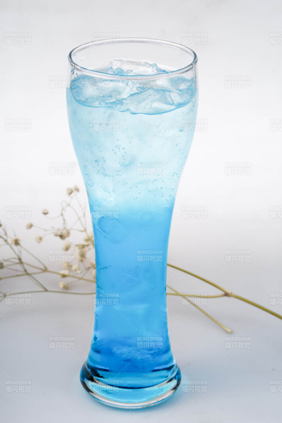 蓝冰饮品图片