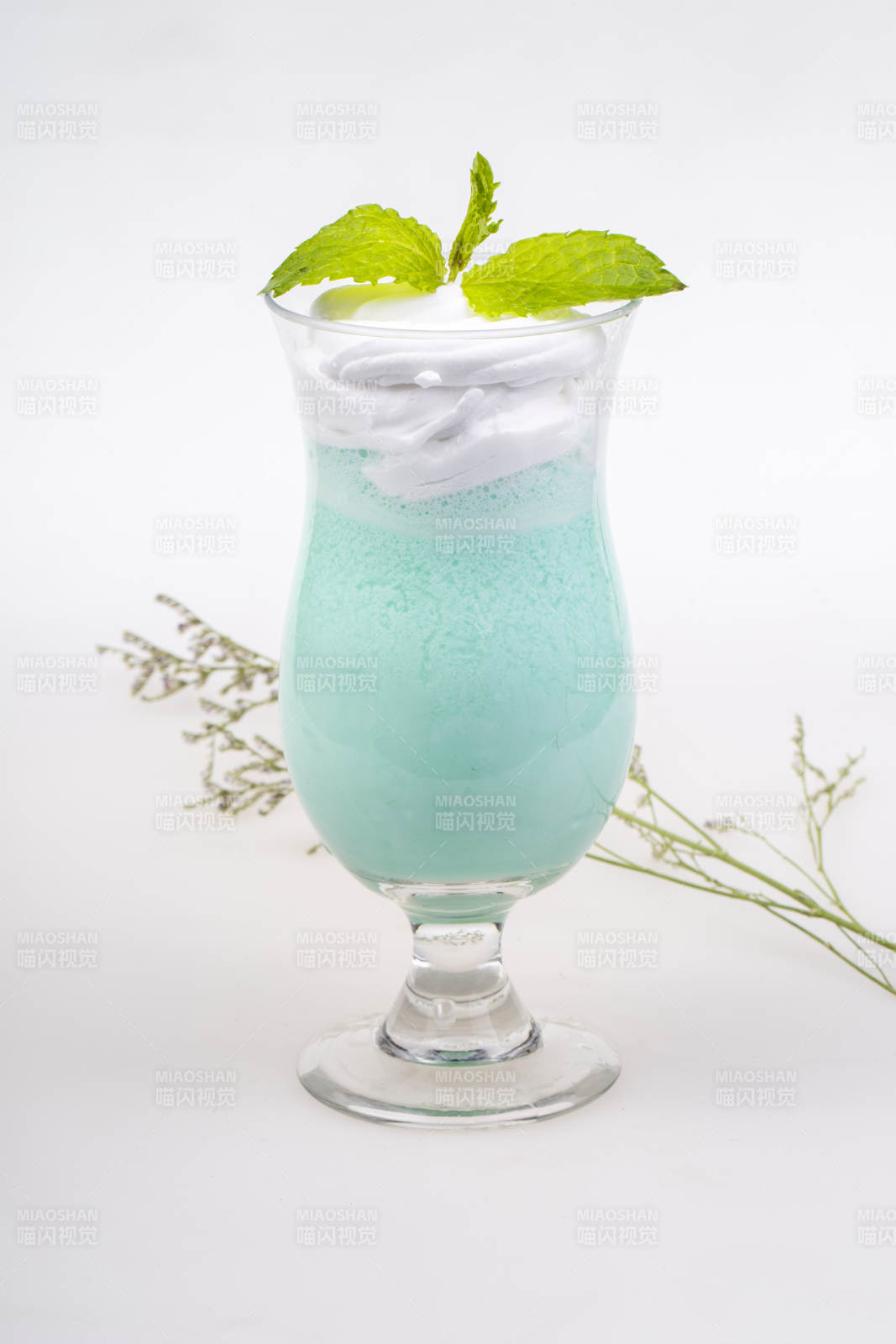 薄荷蓝饮图片