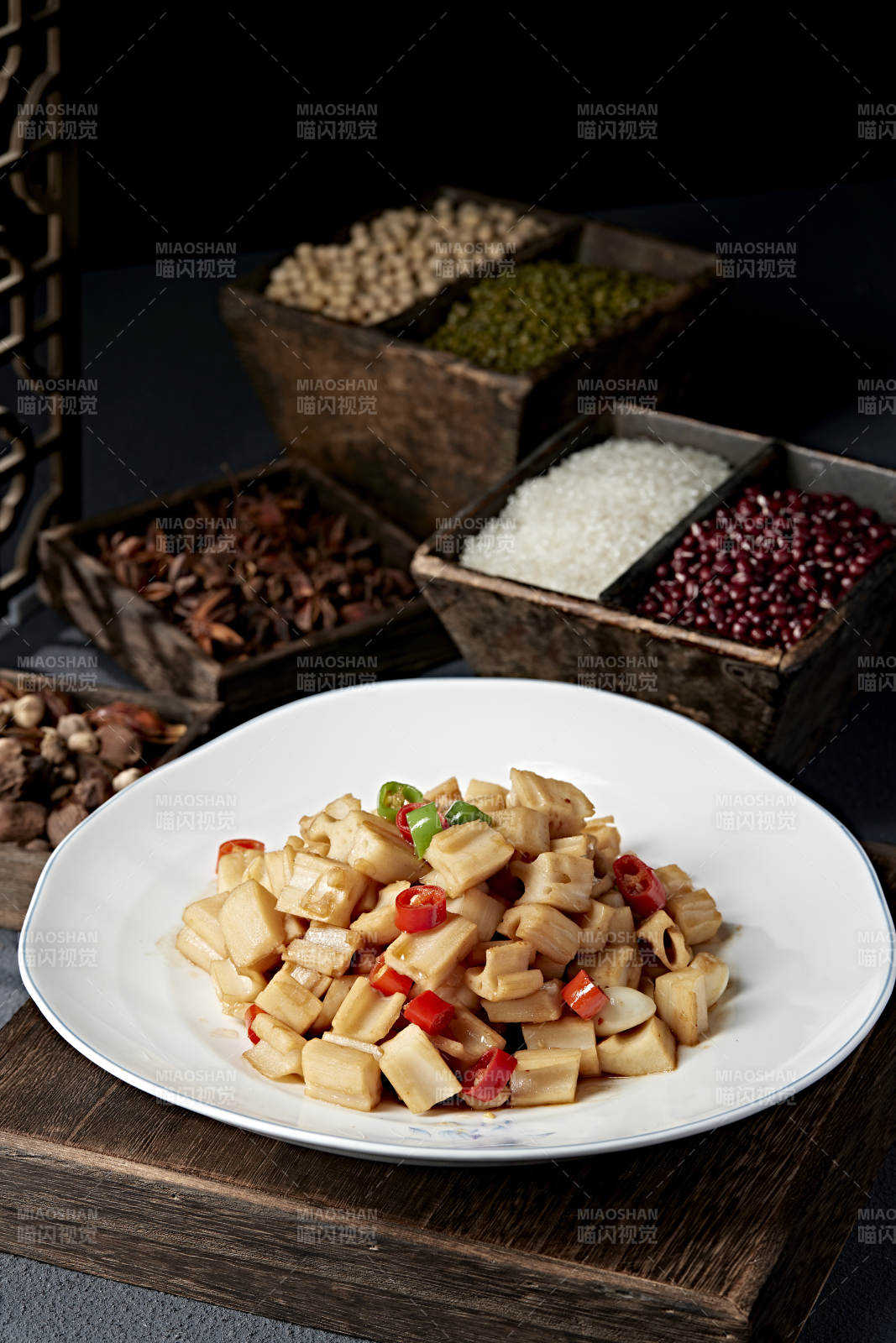 香辣杏鲍菇图片