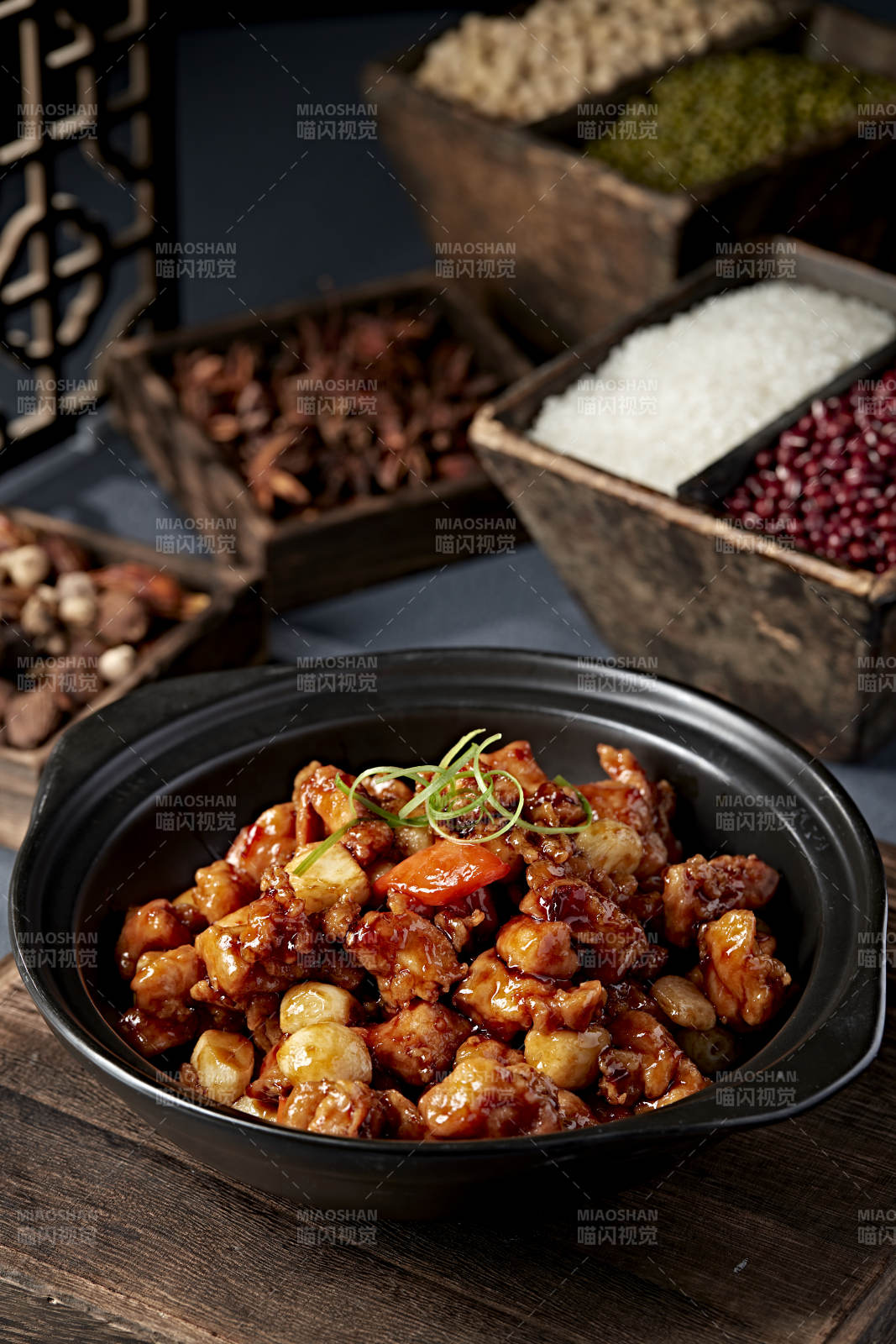 宫保鸡丁 香辣诱人图片