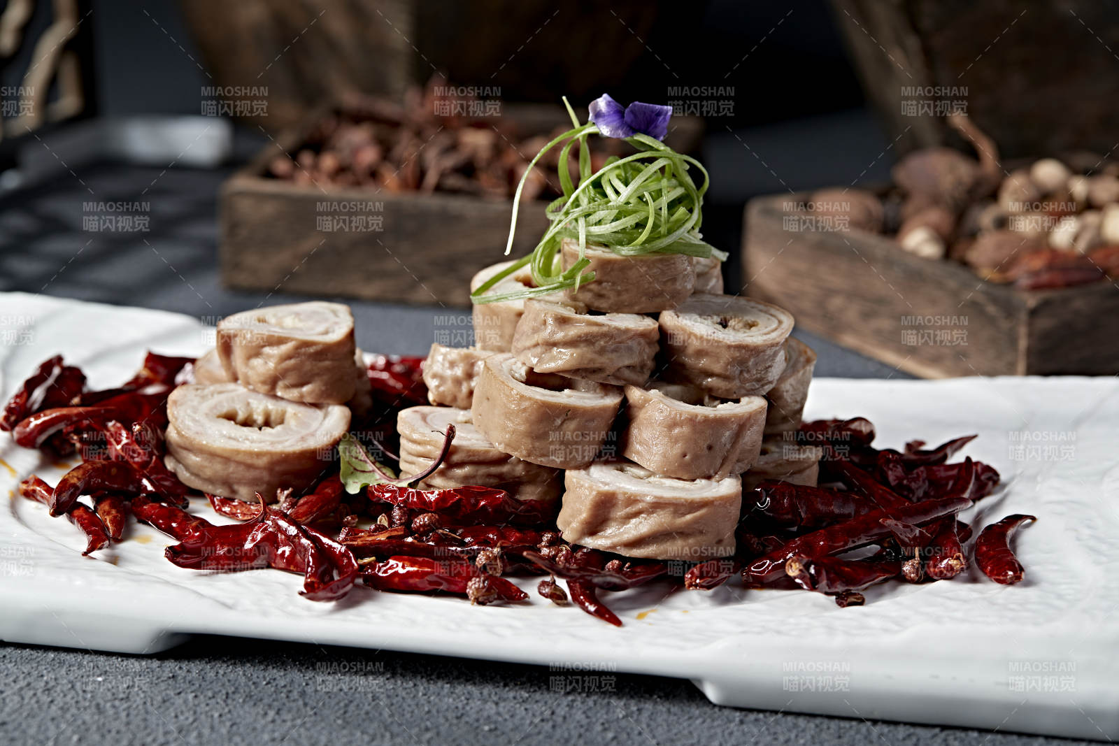 辣味肠卷拼盘图片