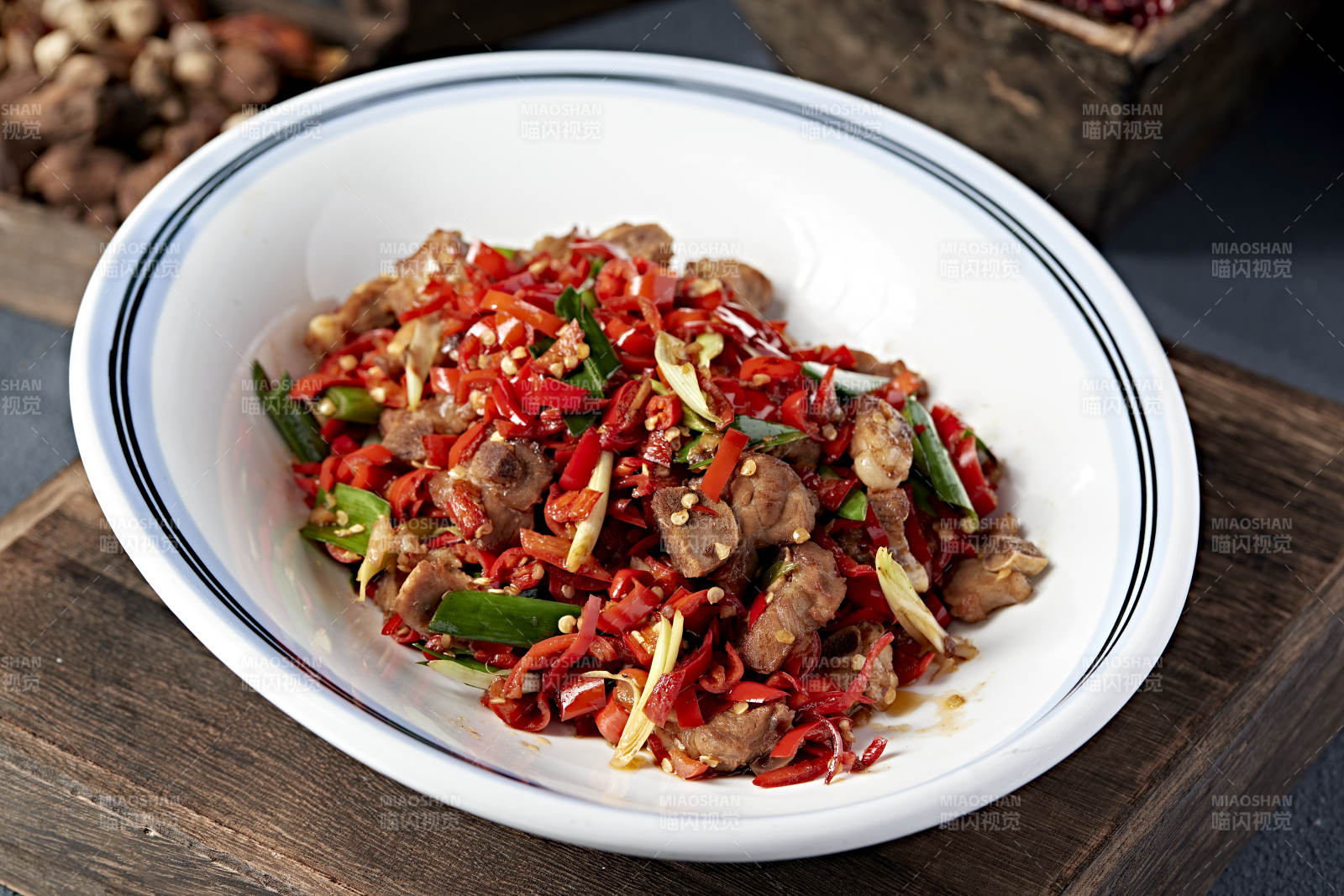 辣炒牛肉丁图片