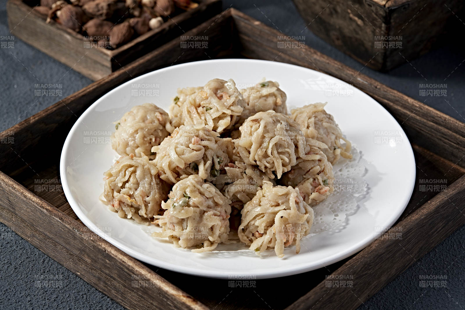 美味肉丸拼盘图片