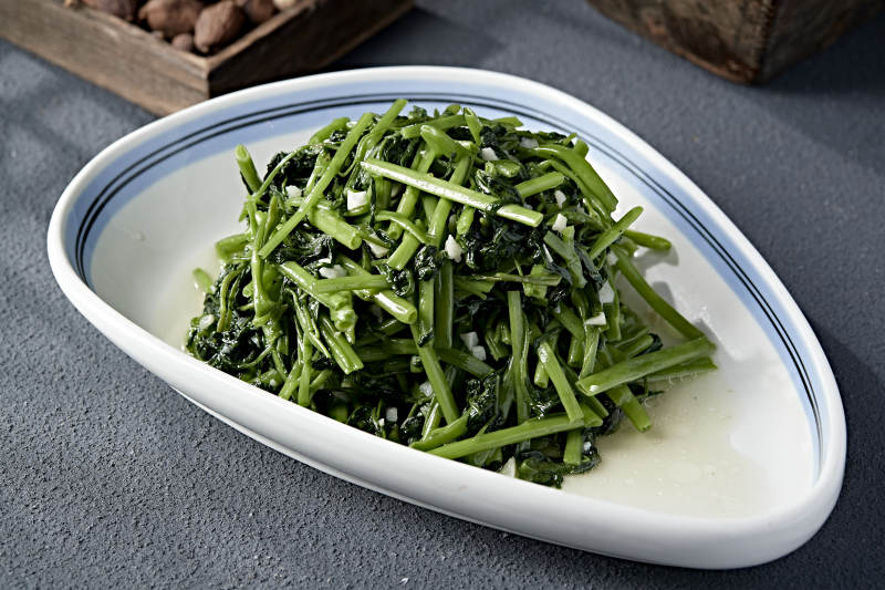 素炒蒜蓉空心菜图片