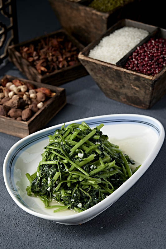 素炒蒜蓉空心菜图片