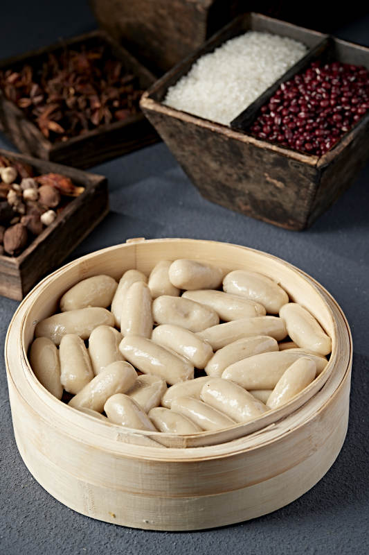 张家口地方美食土豆莜面鱼图片