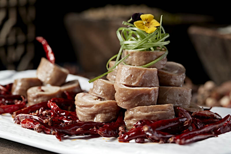 精美凉菜香辣卤水大肠头猪大肠图片