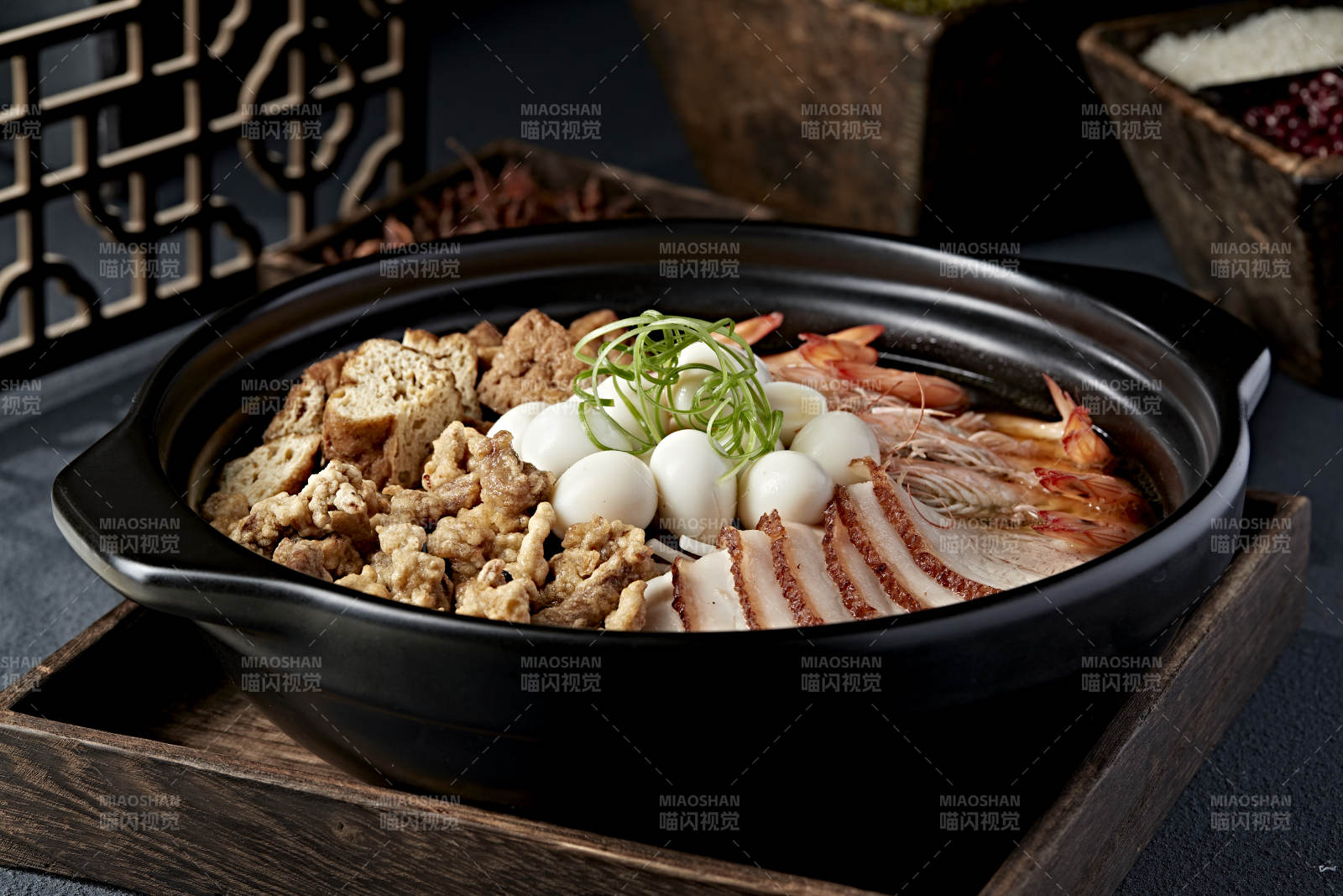 砂锅菜陆海空煲图片