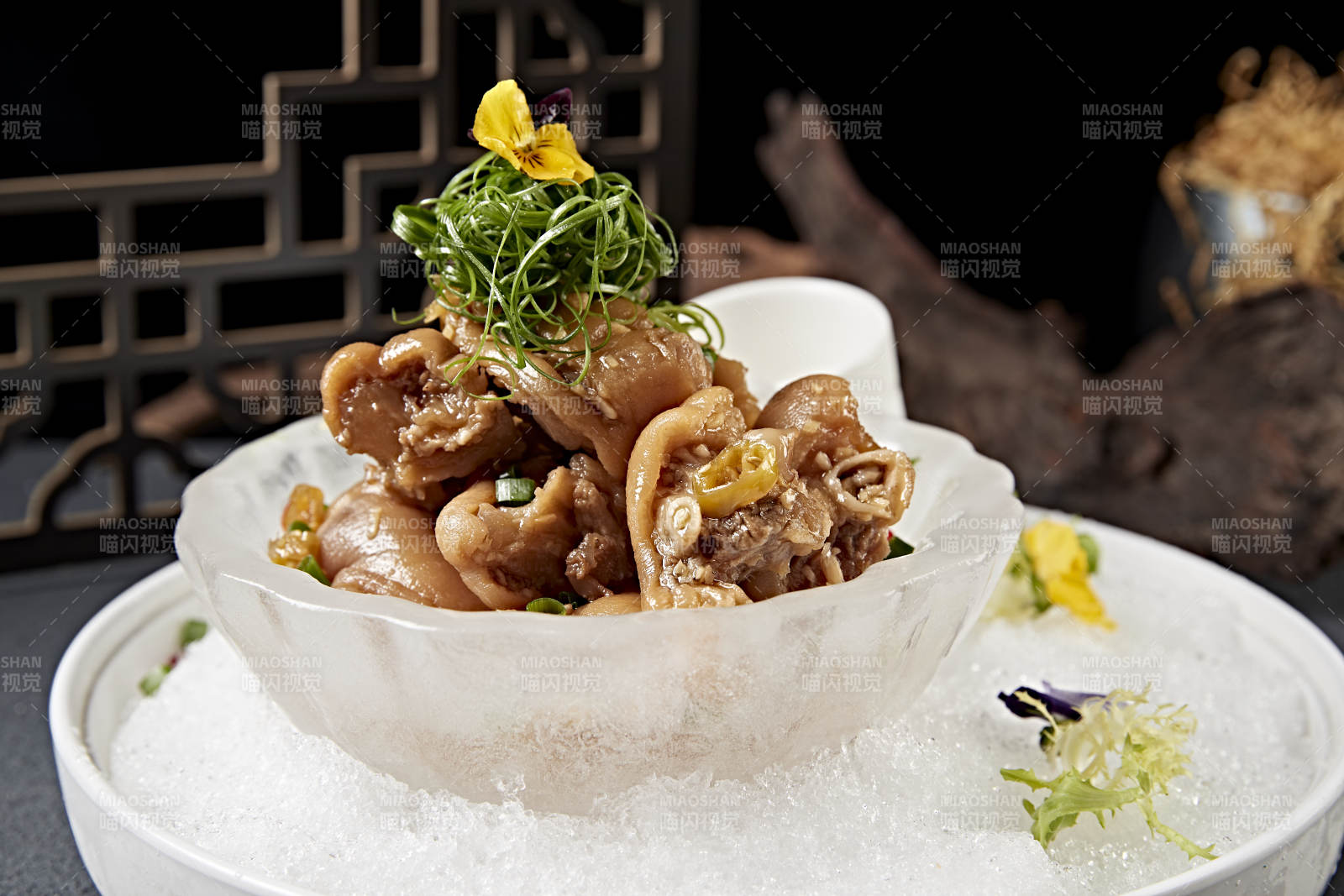 湘味剁椒泡椒猪蹄块图片