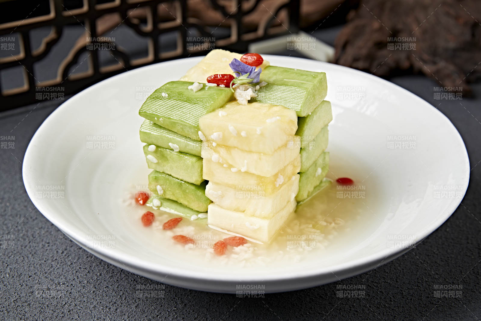 枸杞醪糟凤梨羊角蜜图片