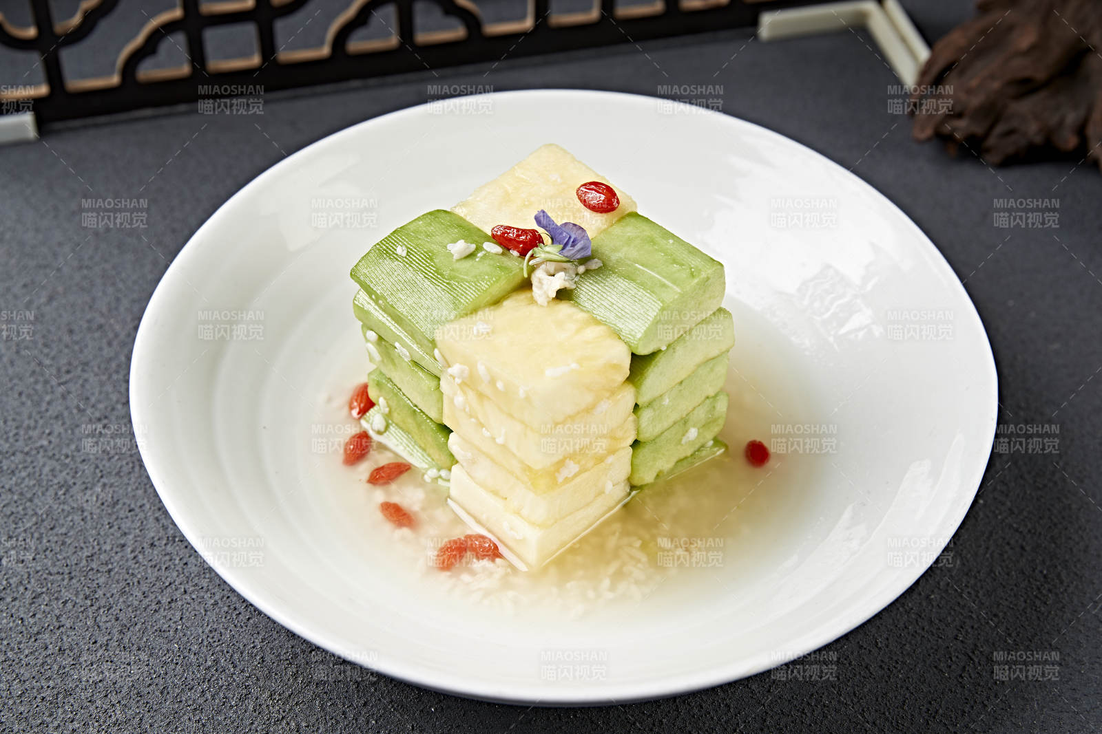 枸杞醪糟凤梨羊角蜜图片