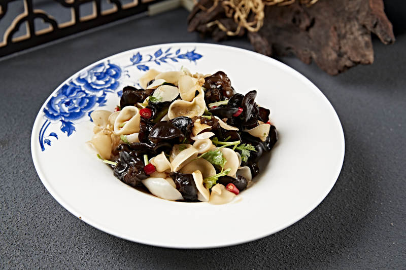 美味凉菜捞汁巧拌黑白木耳图片