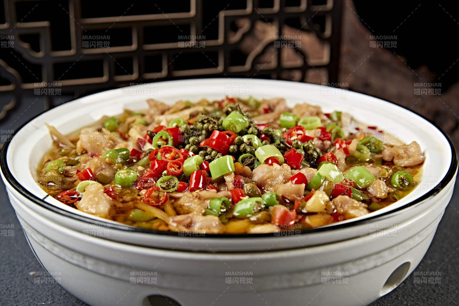 川湘椒麻烧兔丁图片