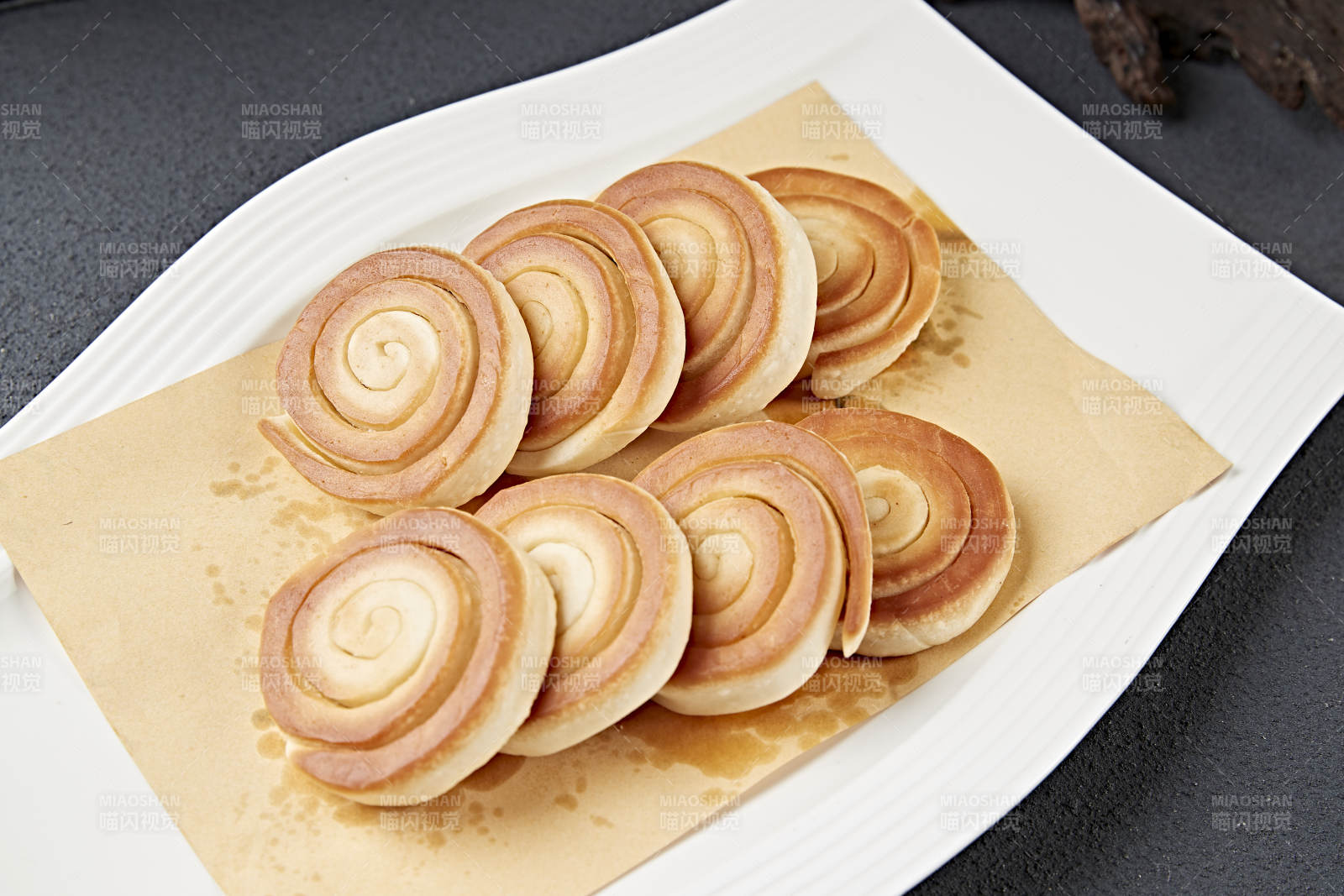 美味主食飘香酸奶饼图片