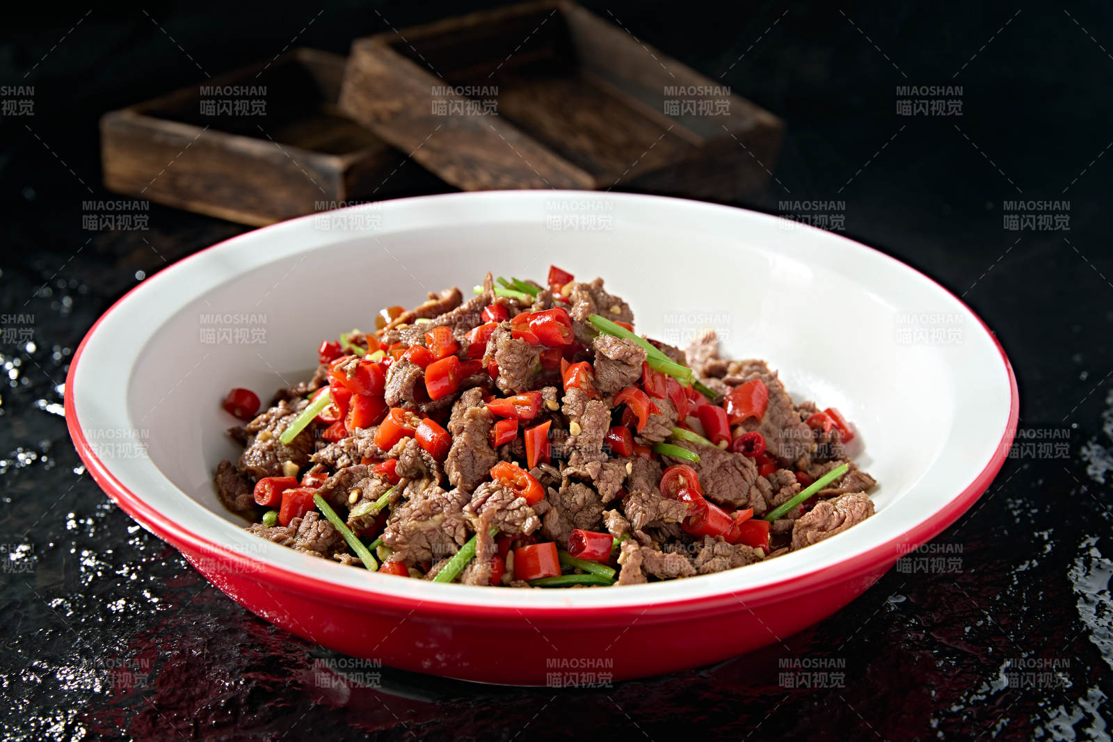 湘味剁椒小炒黄牛肉图片