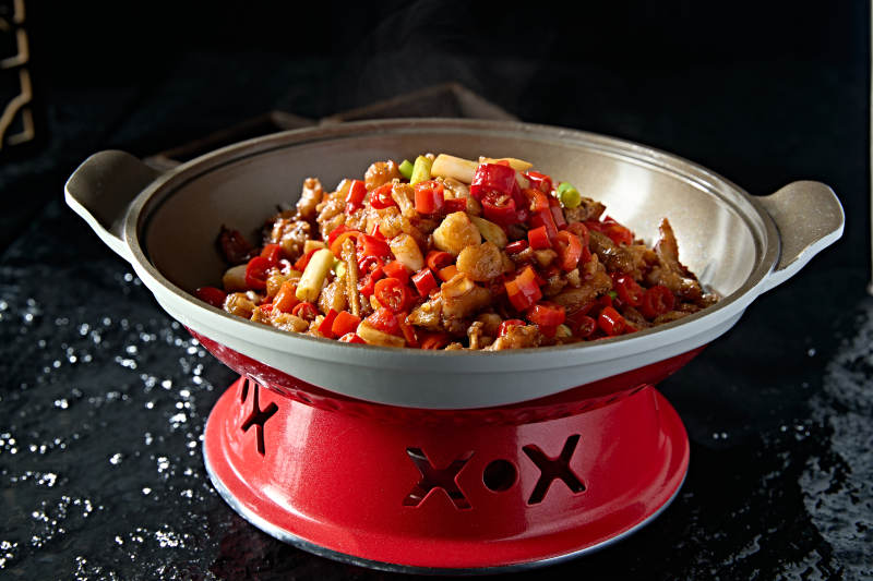 湘味米椒辣炒蒜香牛蛙图片