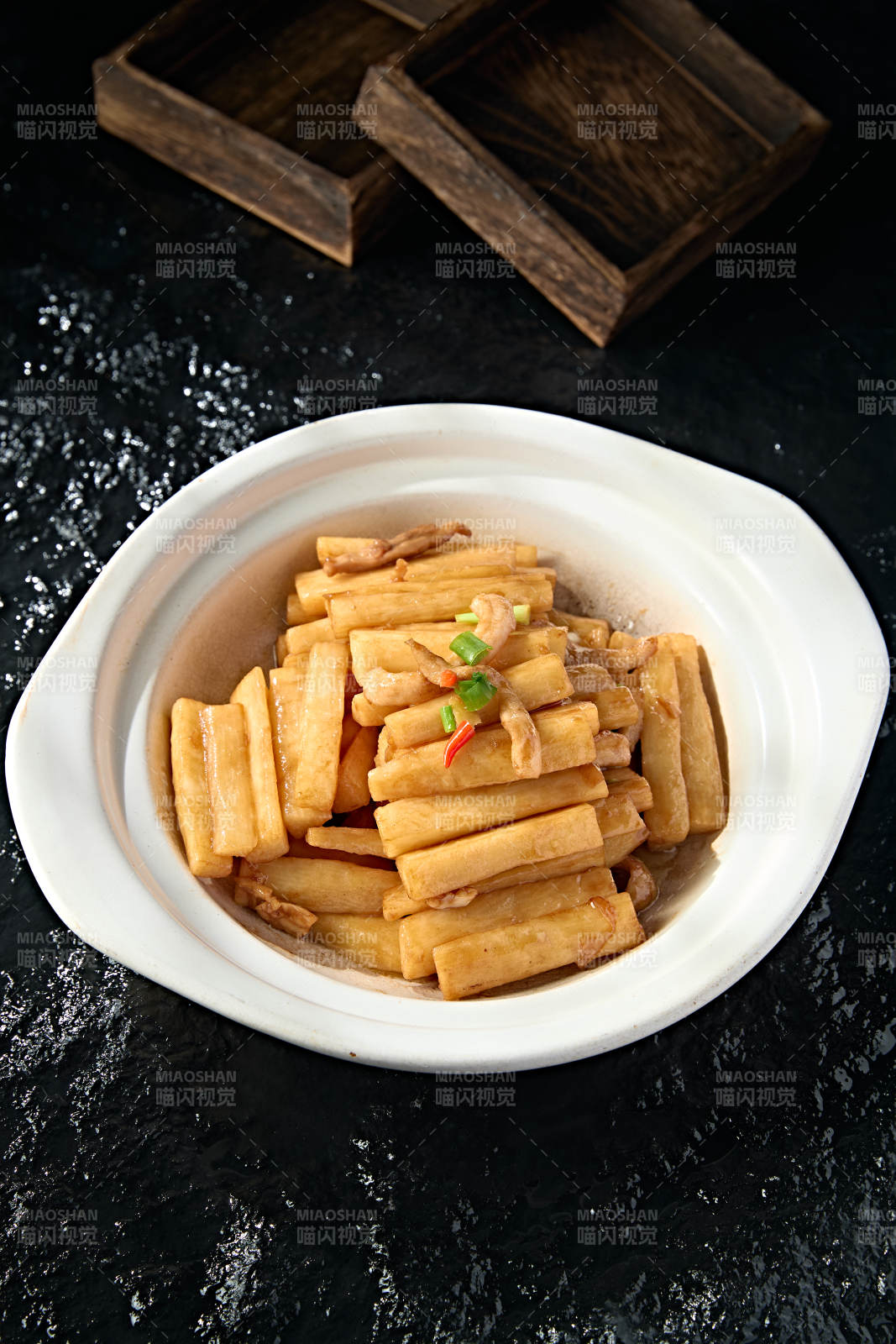 海鲜酱煲肉丝长山药图片