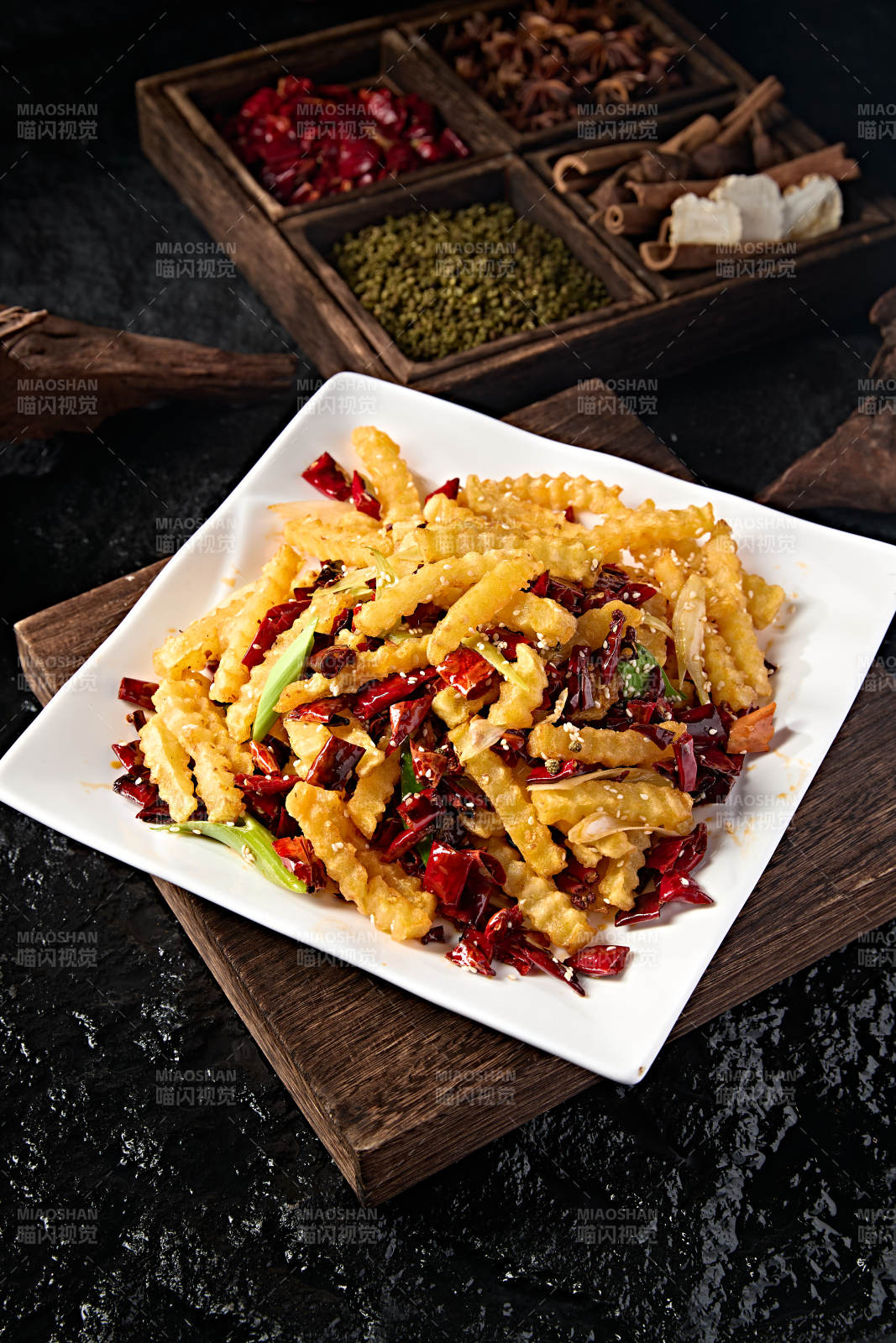 中餐湖南麻辣炒狼牙薯条图片