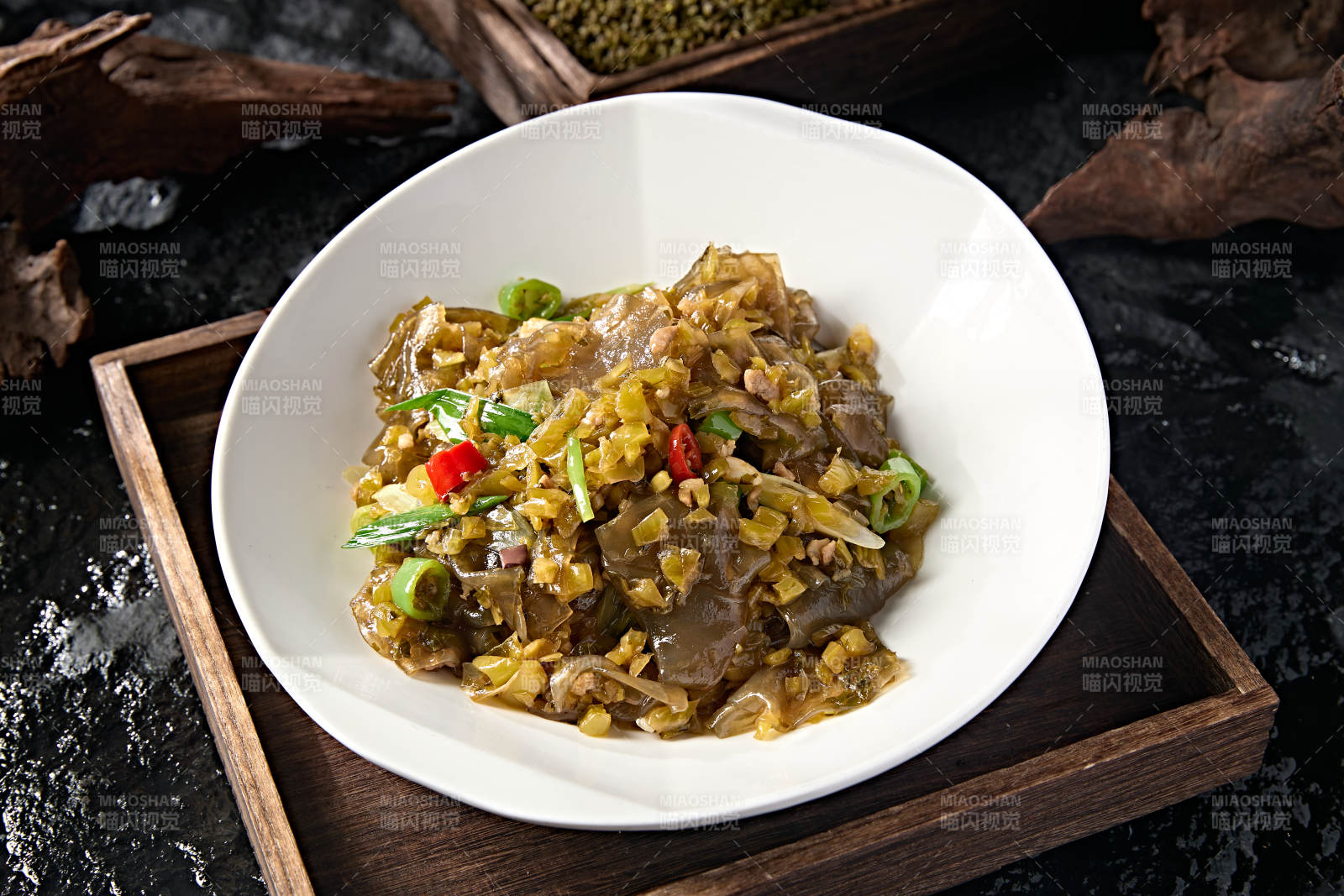 家常小炒米椒酸菜炒水晶宽粉图片