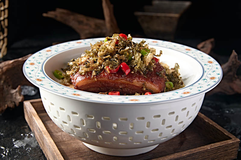 海派传统美食梅菜扣肉图片