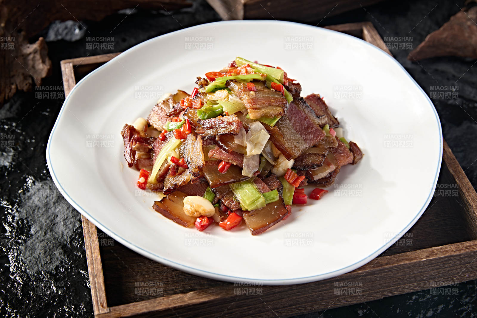 中餐川味小炒蒜薹爆炒回锅肉图片