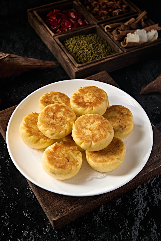 美味主食杂粮野菜馅团子图片